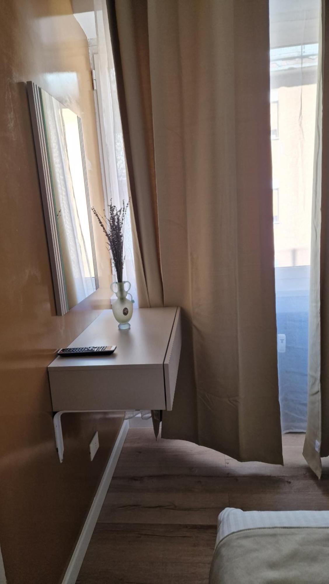 Bed and Breakfast Living à Rome Extérieur photo