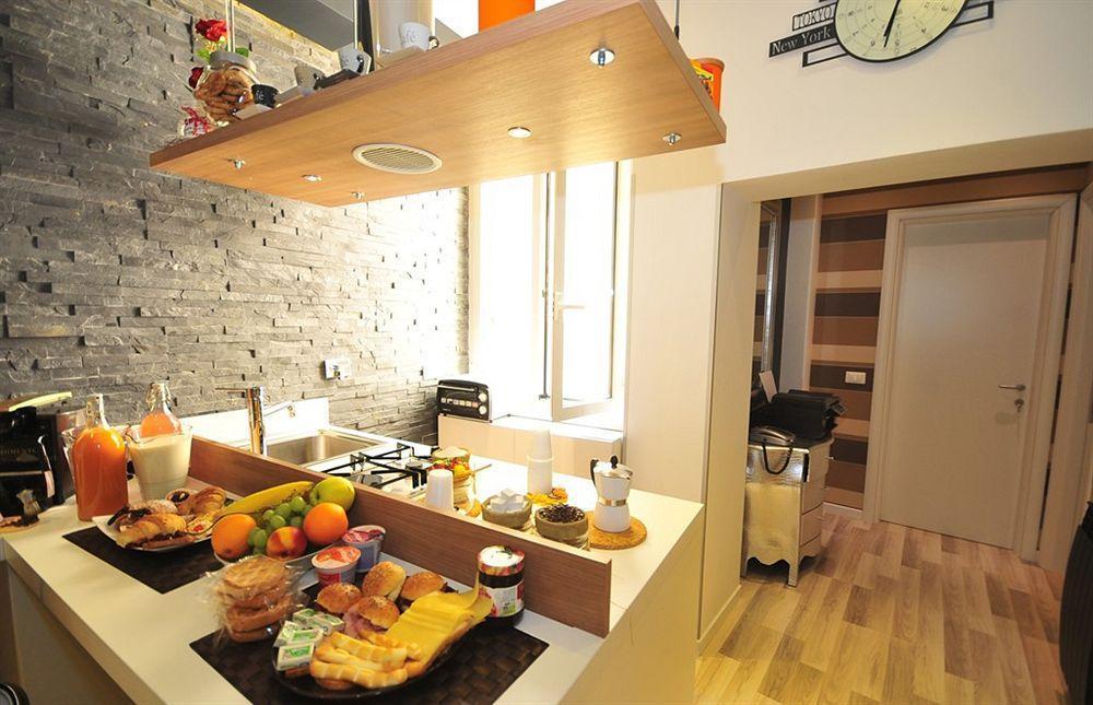 Bed and Breakfast Living à Rome Extérieur photo