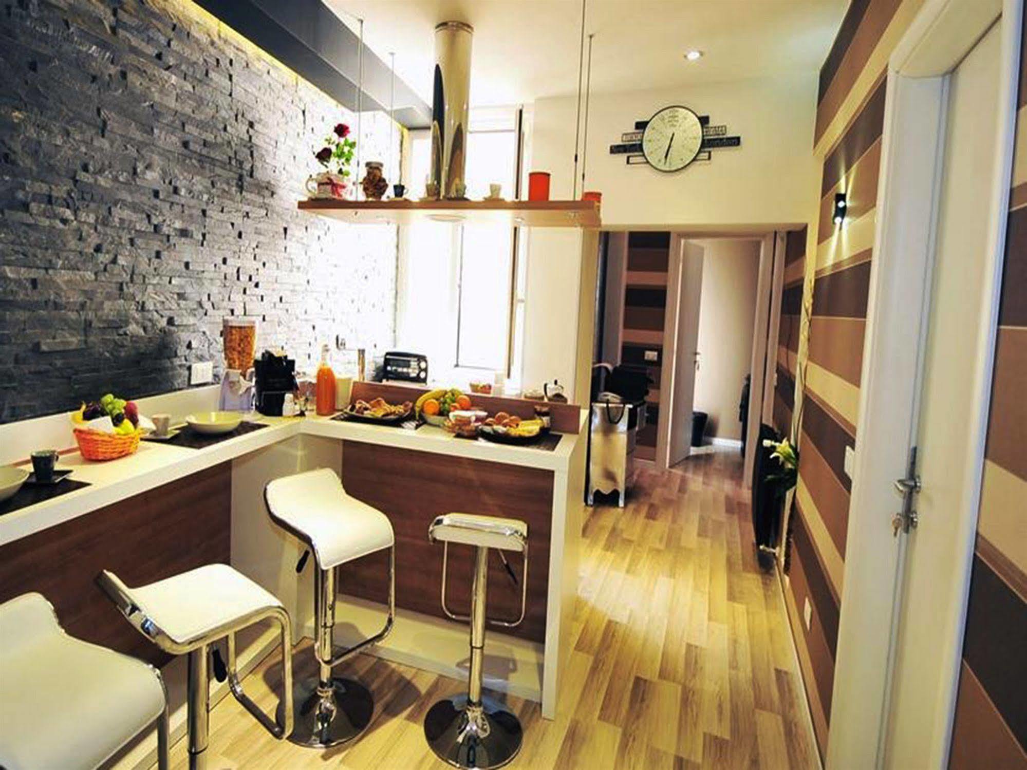 Bed and Breakfast Living à Rome Extérieur photo